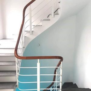 cầu thang sắt vĩnh phúc