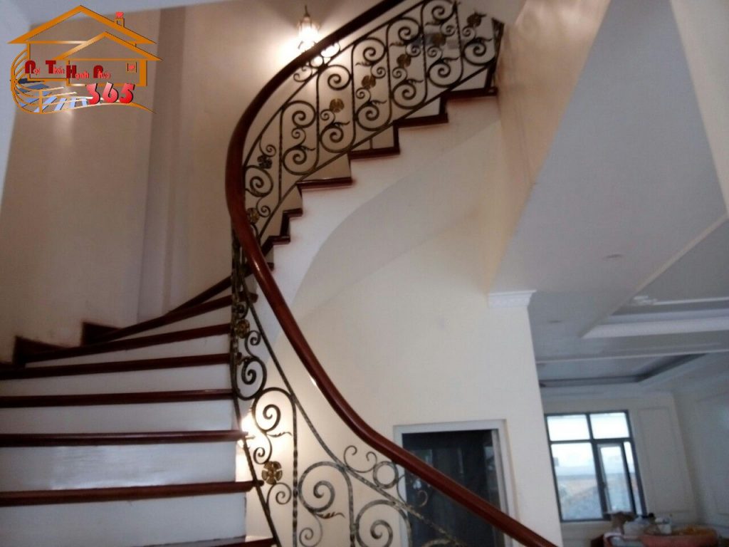 cầu thang sắt đẹp