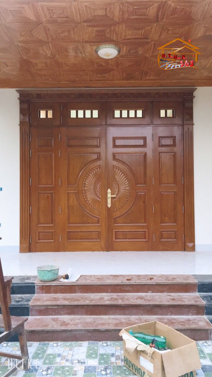 Cửa gỗ 4 cánh